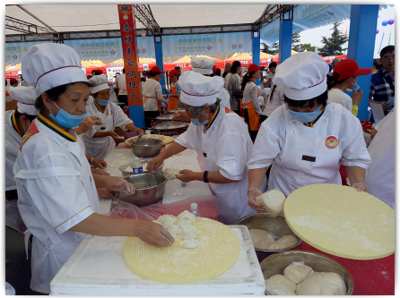 第八届威海食博会“吸粉”15万人次